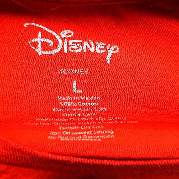 Disney-Mickey Mouse Christmas Holiday T-Shirt size: (L) - Picture 4 of 4
